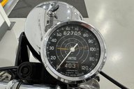 Triumph Bonneville 650cc 7