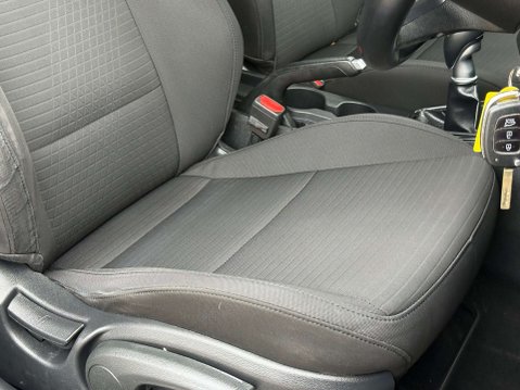 Hyundai i20 1.0 i20 SE Connect MHEV TGDi 5dr 14