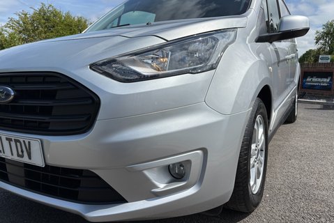 Ford Transit Connect 240 L2 120 ps Limited Panel Van 20