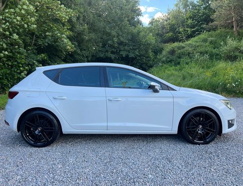 SEAT Leon 2.0 Leon FR Technology TDI Semi-Auto 5dr 3