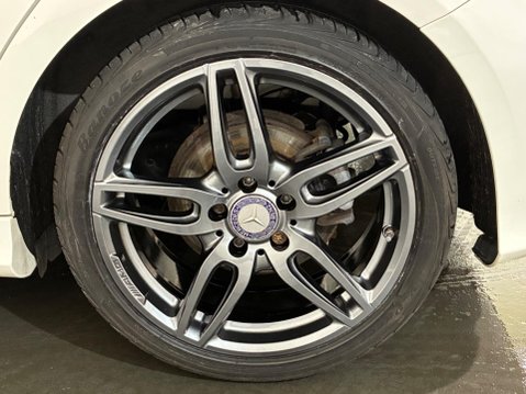 Mercedes-Benz A Class 1.5 A180d AMG Line 7G-DCT Euro 6 (s/s) 5dr 39