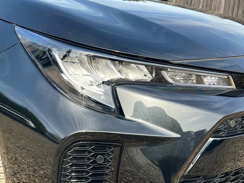 Suzuki Swace MOTION 17