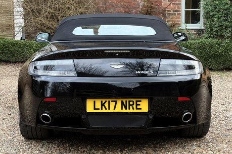 Aston Martin Vantage S V8 ROADSTER 14