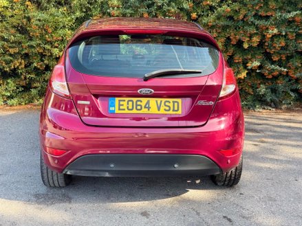 Ford Fiesta 1.0T EcoBoost Zetec Euro 5 (s/s) 5dr