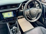 Toyota Auris 1.2 VVT-i Excel Euro 6 (s/s) 5dr 13