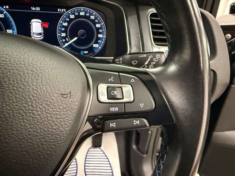 Volkswagen Golf e-Golf 5dr 37