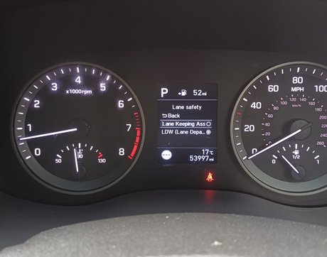 Hyundai TUCSON T-GDI SE NAV 27