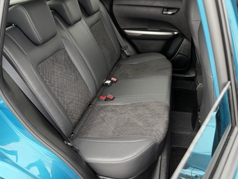 Suzuki Vitara 1.5 Hybrid SZ5 5dr AGS 38