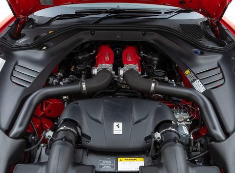 Ferrari California T Handling Speciale 31