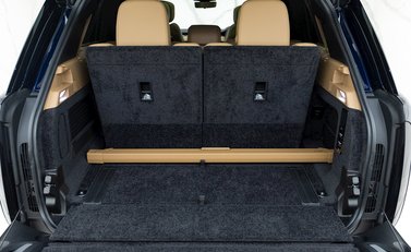 Land Rover Range Rover P530 Autobiography LWB 7 Seater 31