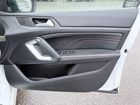 Peugeot 308 1.2 PureTech GT EAT Euro 6 (s/s) 5dr 32