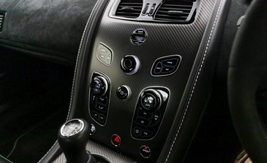 Aston Martin Vantage GT8 16