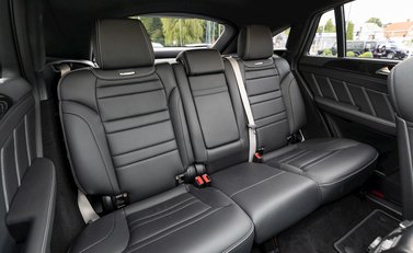 Mercedes-Benz GLE 63 S 4MATIC Night Edition 14