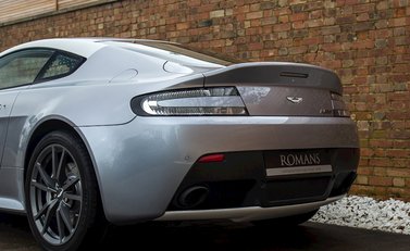 Aston Martin V8 Vantage N430 8