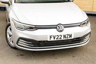 Volkswagen Golf LIFE TSI 10