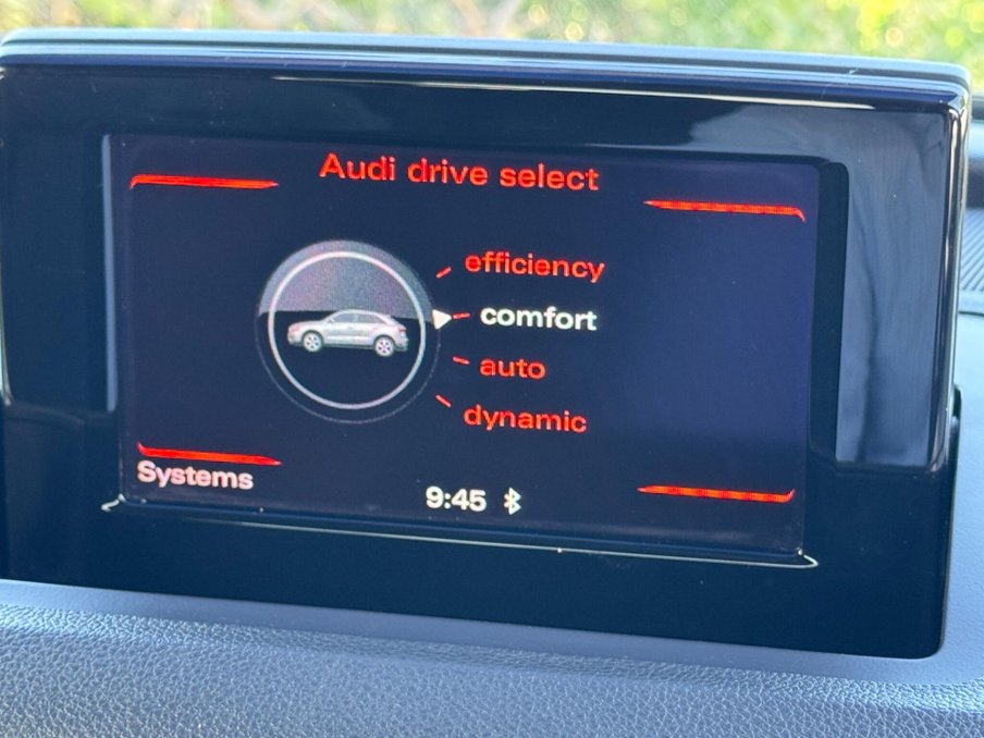 2016 Audi Q3 — image 19