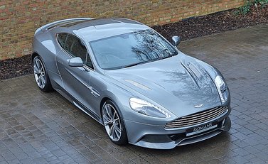 Aston Martin Vanquish 3