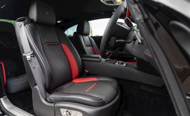 Rolls-Royce Wraith Black Badge 12