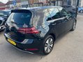 Volkswagen Golf 35.8kWh e-Golf Auto 5dr 6
