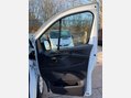 Renault Trafic 2.0 dCi Blue LL30 Business Panel Van 5dr Diesel Manual L2 H1 Euro 6 (s/s) ( 28