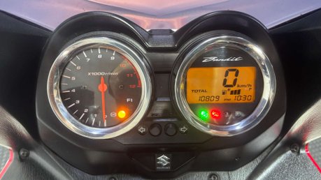 Suzuki Bandit 1250 GSF 2016 ONLY 6K OUTSTANDING CONDITION SPORTS TOURER 21