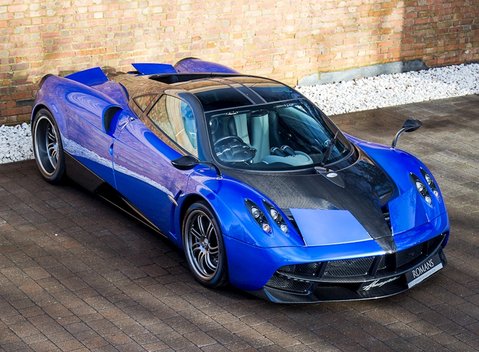 Pagani Huayra 8