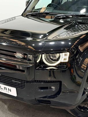 Land Rover Defender 3.0 D300 MHEV X-Dynamic HSE SUV 5dr Diesel Auto 4WD Euro 6 (s/s) (300 ps) 2