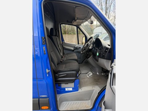 Mercedes-Benz Sprinter 2.1 314 CDi Panel Van 5dr Diesel Manual RWD L2 H3 (213 g/km, 140 bhp) 28