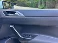Volkswagen Polo 1.0 SE Euro 6 (s/s) 5dr 32