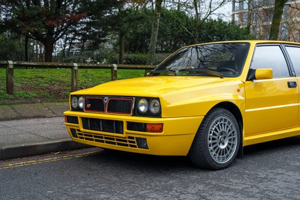 Lancia Delta Intregale Evoluzione 1 'Giallo Ferrari' Limited Edition 9