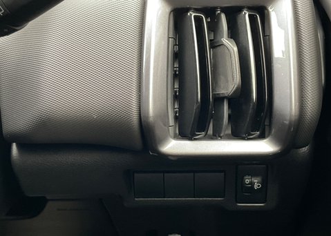 Suzuki eVitara Motion 2WD 61kWh 21