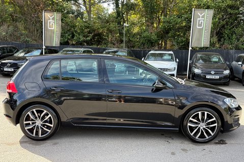 Volkswagen Golf SE TSI BMT - ADAPTIVE CRUISE -MADRID ALLOYS -12 SERVICES -NEW MOT 5