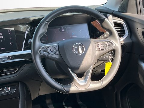 Vauxhall Grandland 1.2 Turbo SRi 5dr 14