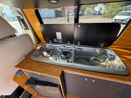 Volkswagen Transporter AWAITING PREPARATION 2