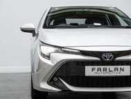 Toyota Corolla 1.8 VVT-h Design Touring Sports 5dr Petrol Hybrid CVT Euro 6 (s/s) (122 ps) 12