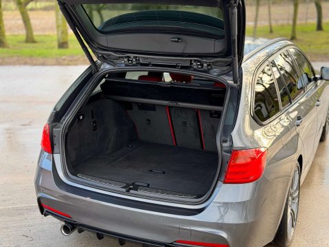 BMW 3 Series 3.0 335i M Sport Auto 5dr 38