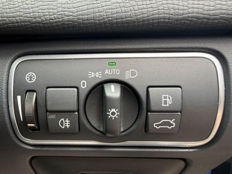 Volvo XC60 2.0 D4 R-Design Lux Nav Auto Euro 6 (s/s) 5dr 23
