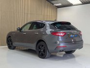 Maserati Levante 3.0 Levante D V6 Auto 4WD 5dr 17