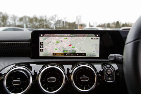 Mercedes-Benz A Class A 180 SPORT EXECUTIVE 24