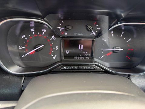 Citroen C3 Aircross 1.2 PureTech Flair Euro 6 (s/s) 5dr 8