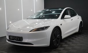 Tesla Model 3 LONG RANGE AWD Enhanced Autopilot AutoPark & Summon              10