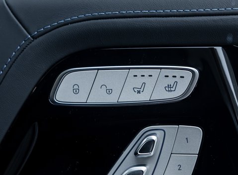 Mercedes-Benz G Series AMG G63 Carbon Edition 31