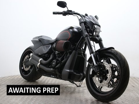 Harley-Davidson Softail SOFTAIL FXDR 114 19 1