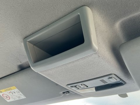 Volkswagen Transporter T30 TDI KOMBI TRENDLINE BMT 29