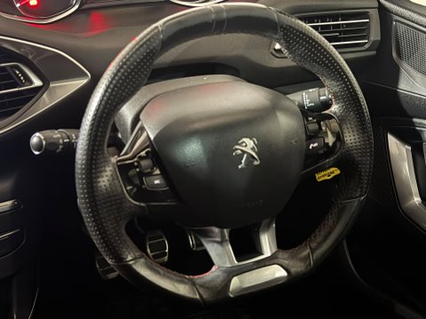Peugeot 308 BLUE HDI S/S GT LINE 11