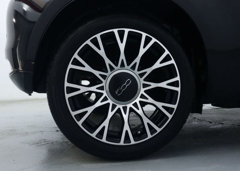 Fiat 500 1.0 MHEV Top Hatchback 3dr Petrol Manual Euro 6 (s/s) (70 bhp) 14