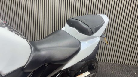 Suzuki GSR750 2011 ONLY 24K SPORTS EXHAUST LONG MOT NAKED BIKE 17