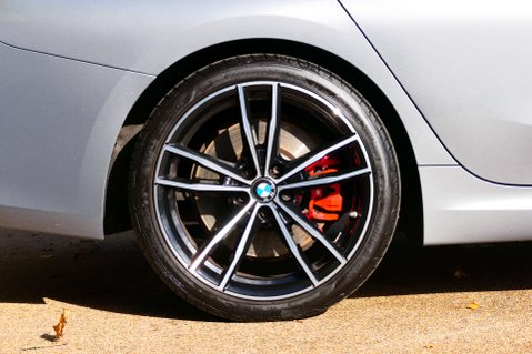 BMW 3 Series 2.0 320i M Sport Auto 4dr 11