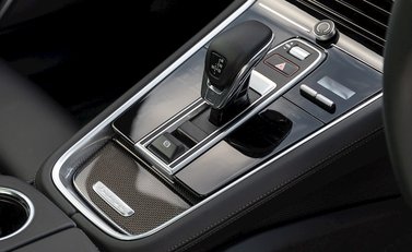 Porsche Panamera Turbo S E-Hybrid Sport Turismo 21