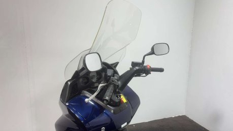 Honda FJS 2003 ONLY 18K LARGE 600CC MAXI SCOOTER NEW MOT SERVICED 40